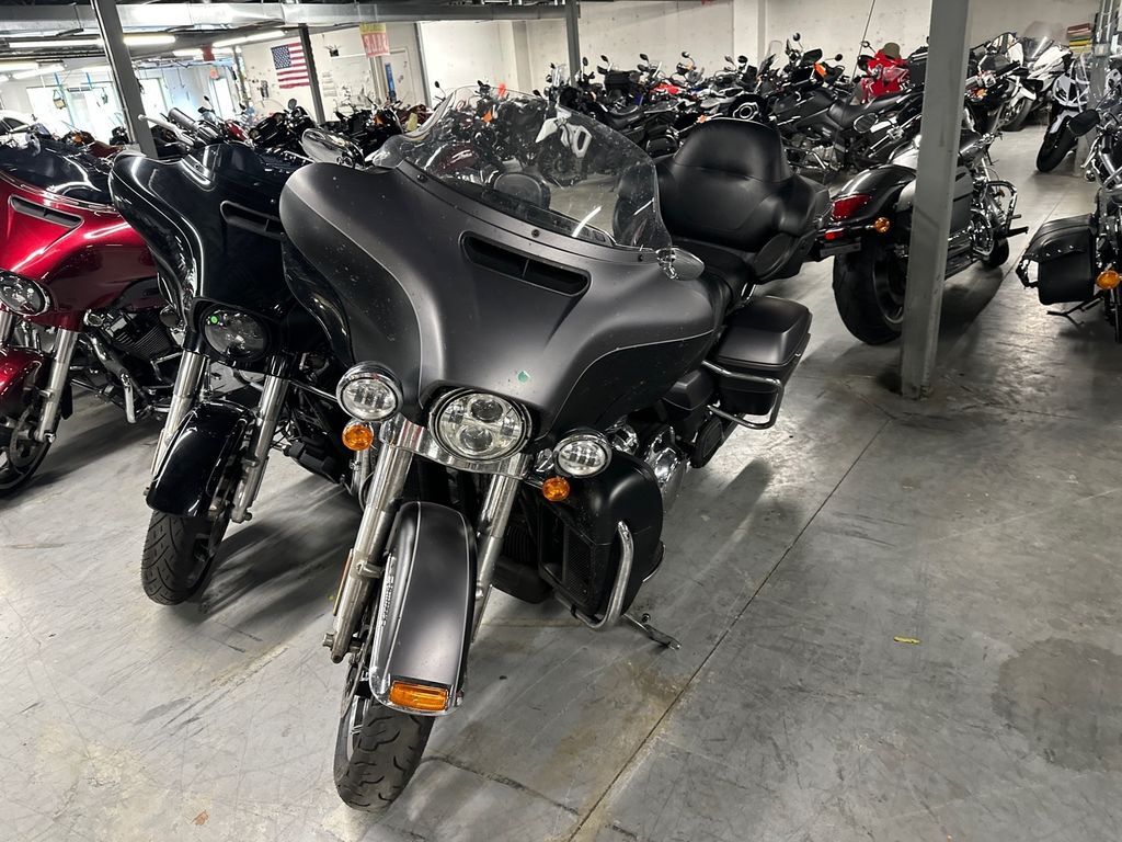 2017 Harley-Davidson® Ultra Limi ULTRA LIMITED in Augusta, ME