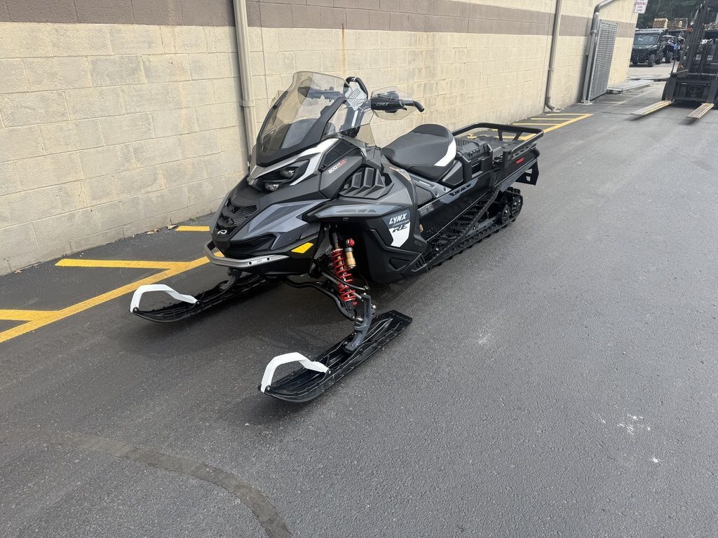 2027 Lynx® Commander RE 900 ACE Turbo R in brighton MI