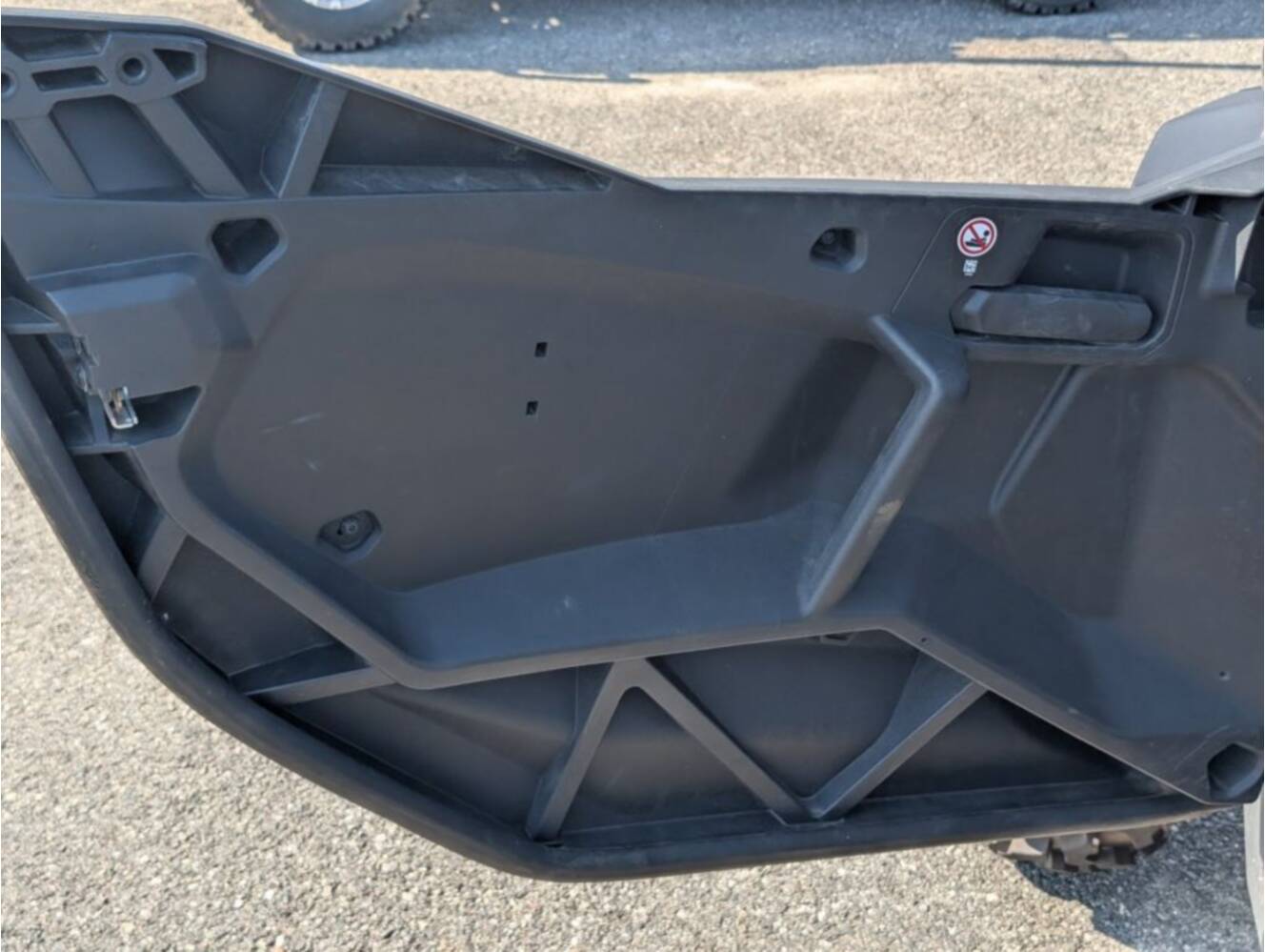 A photo of this 2025 Can-Am Commander MAX XT 700