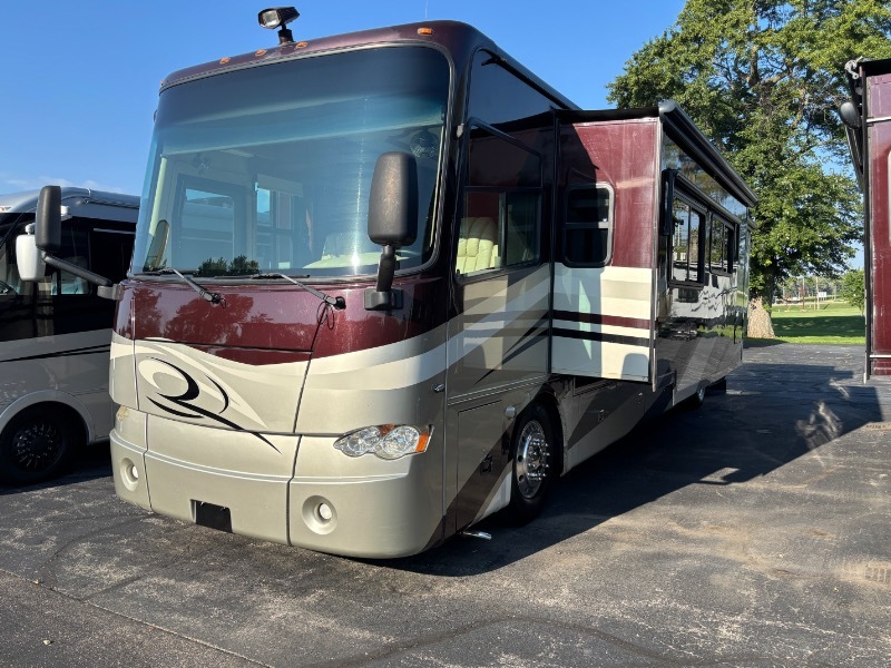 2010 Tiffin Motorhomes Allegro Bus Freightliner 40QXP in rockford IL