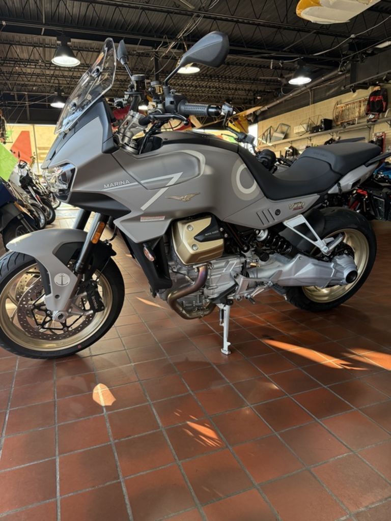 2023 Moto Guzzi V100 Mandello Aviazione Navale MANDELLO in Charlotte, NC