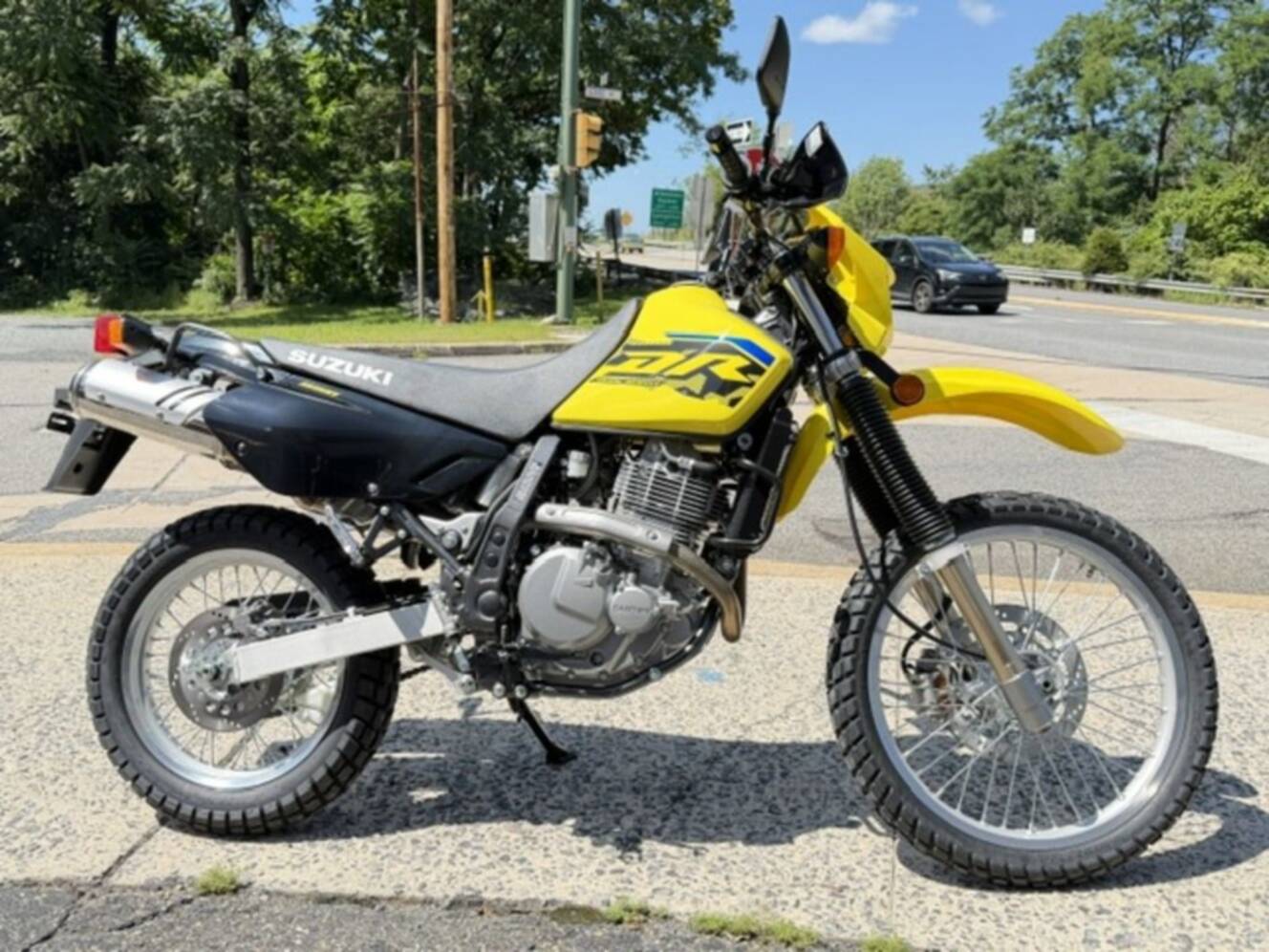 A photo of this 2027 Suzuki DR650SEM7