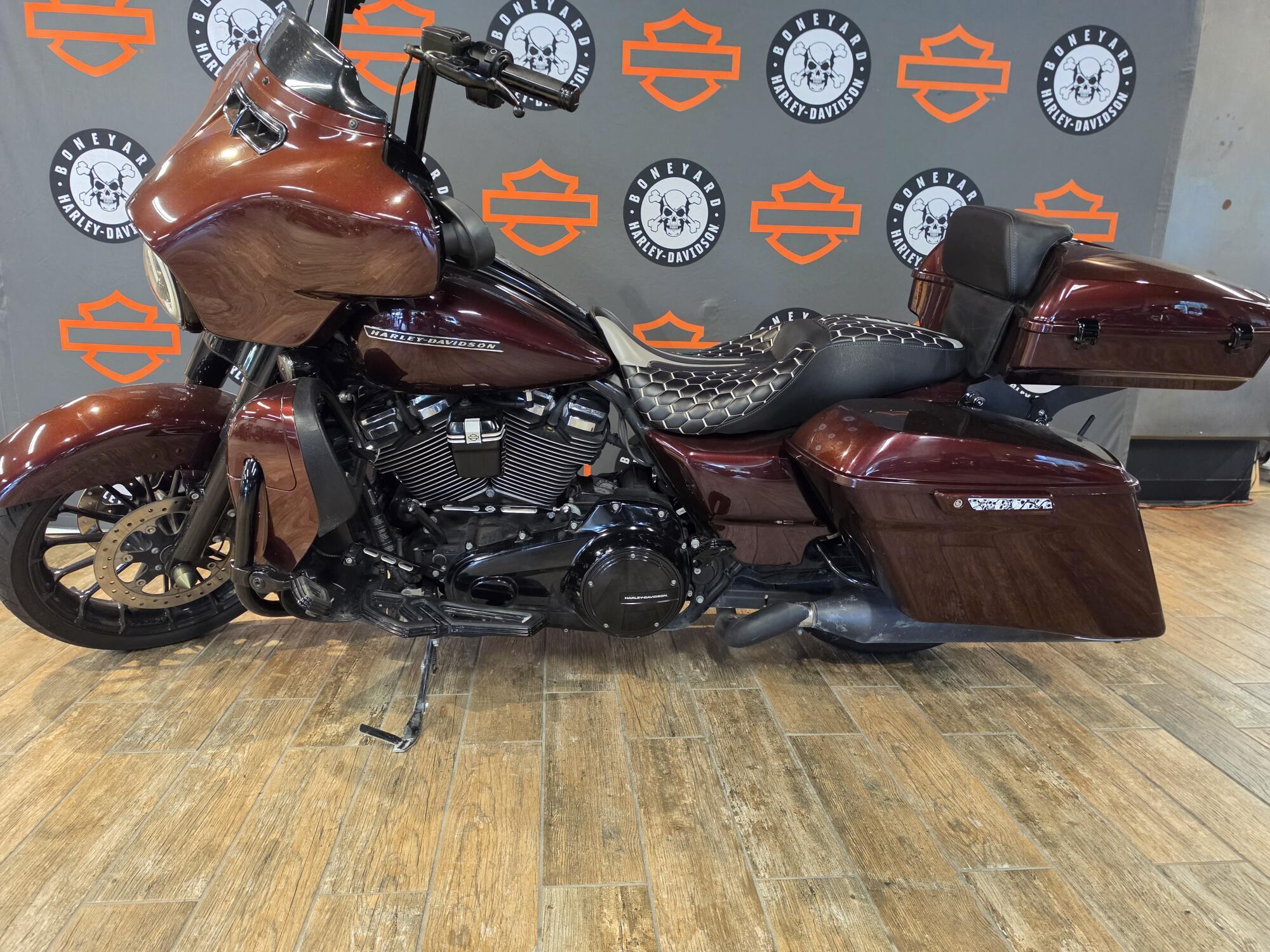 2018 Harley-Davidson Street Glide Special SPECIAL in Winterville, NC