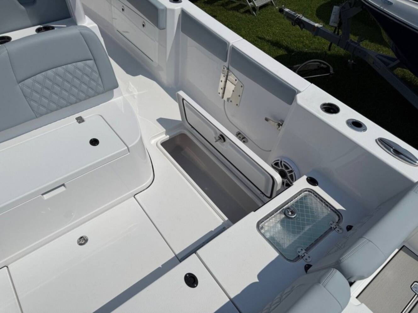 A photo of this 2026 Sportsman Heritage 321