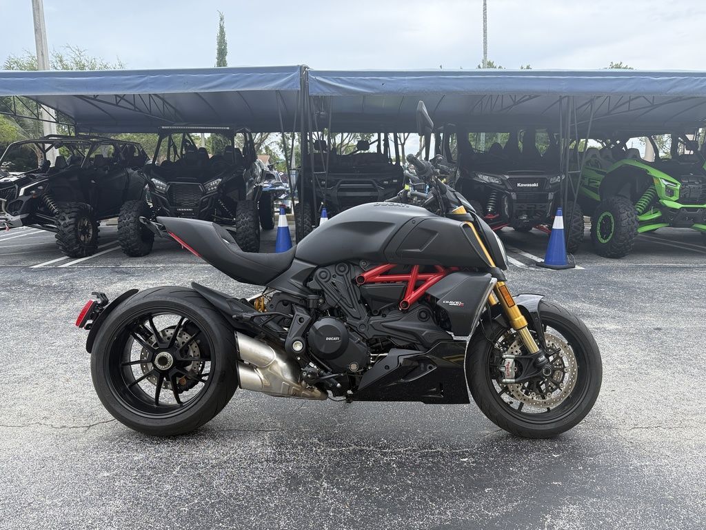 2023 Ducati Diavel 1260 S Total Black 1260 S in Deerfield Beach, FL