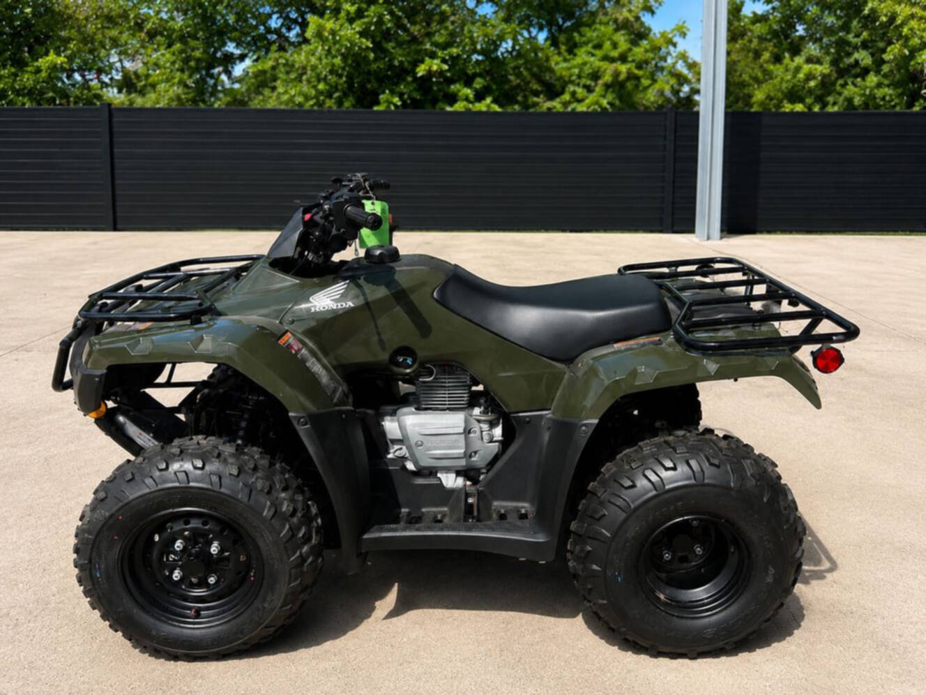 A photo of this 2026 Honda® FourTrax Recon ES