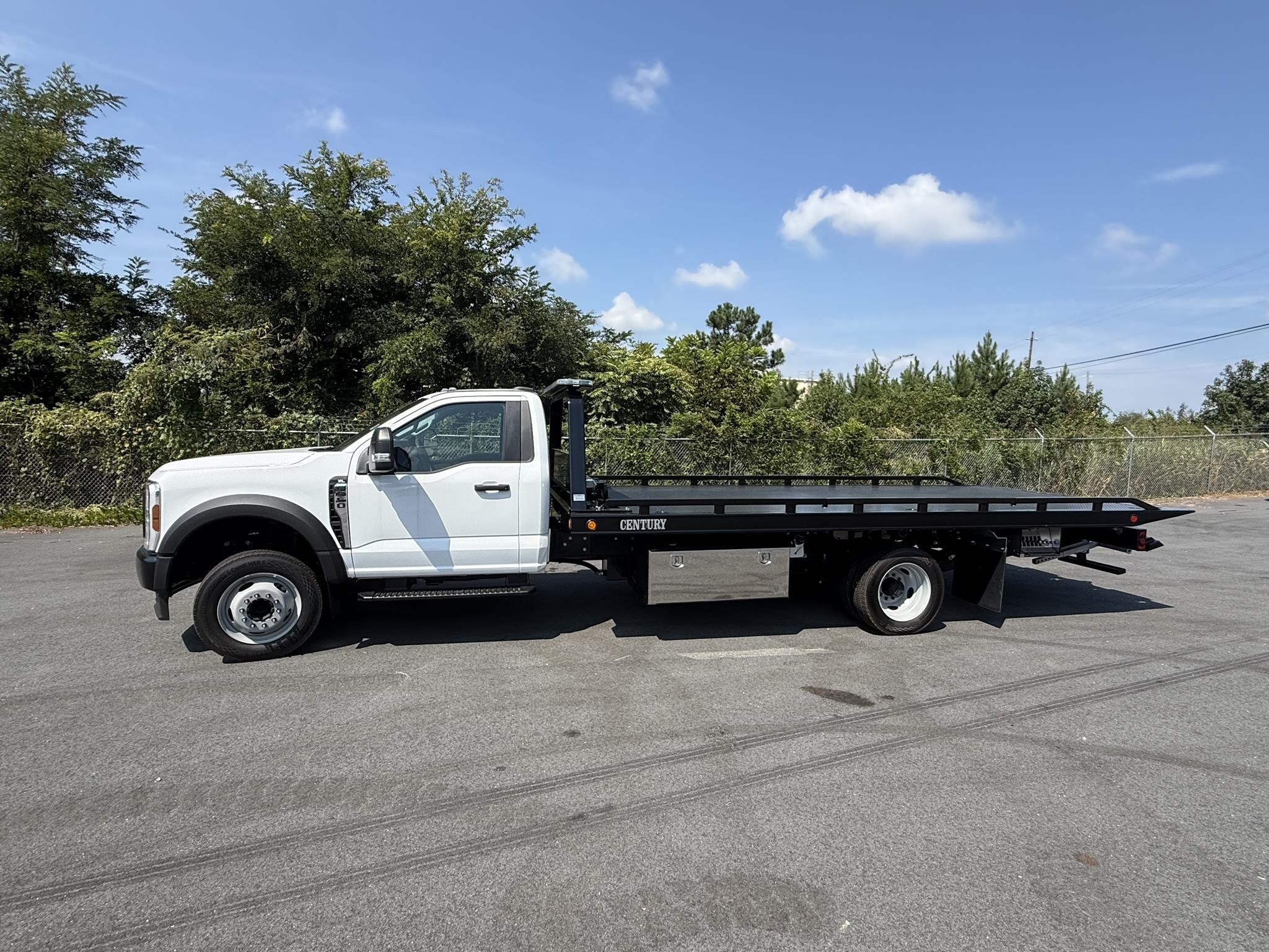 2025 FORD F550 SD XL in Dundalk, MD