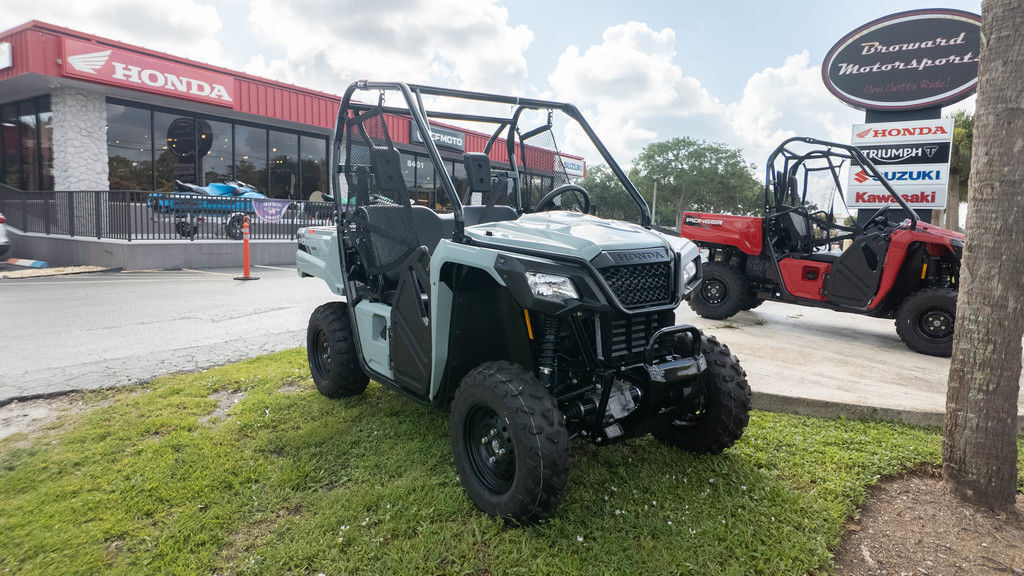 2026 Honda® Pioneer 520 BASE in hobe sound FL