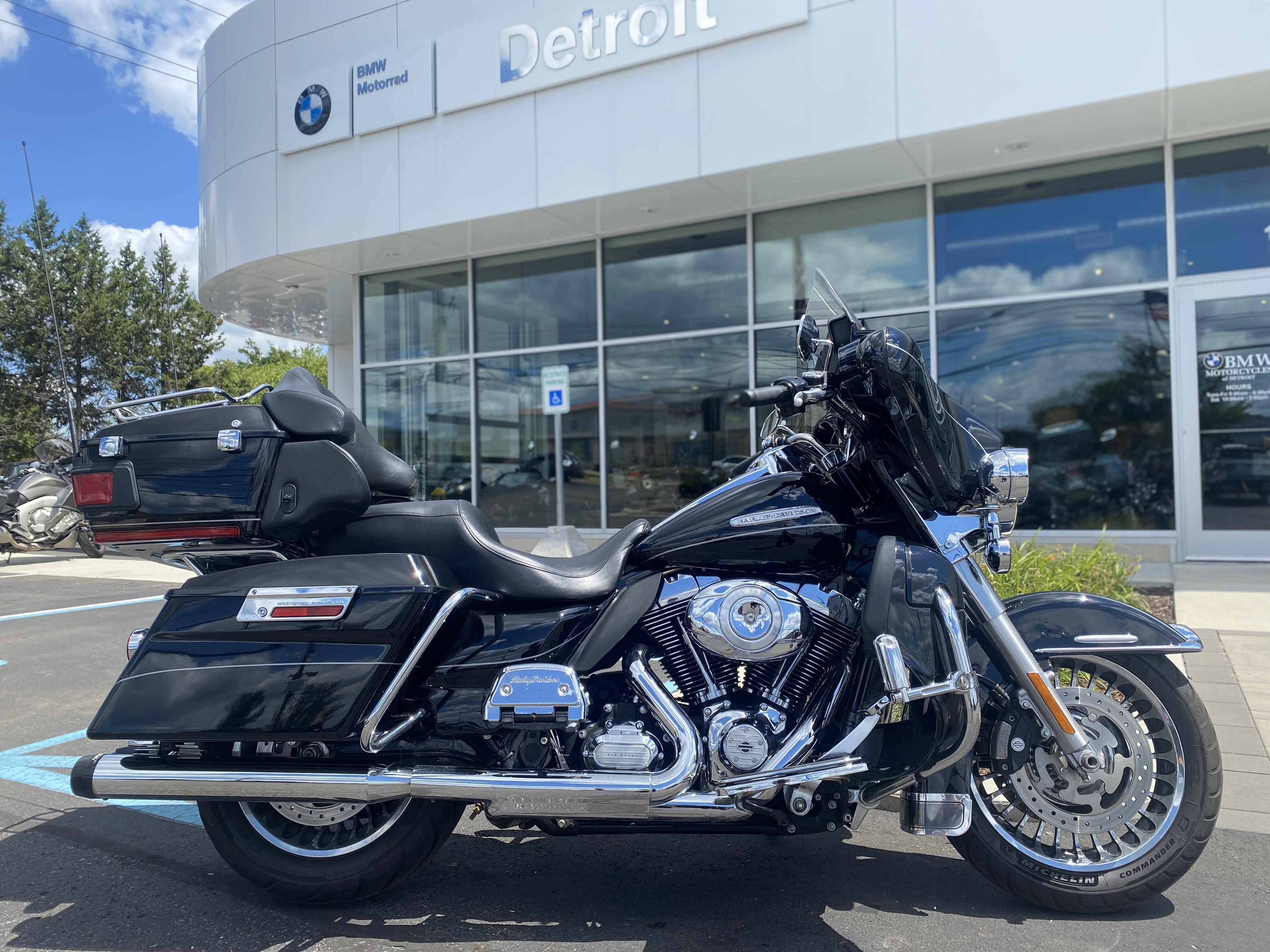 2011 Harley FLHTK ELEKTRA GLIDE ULTRA LIMITED ULTRA LIMITED in Rochester Hills, MI