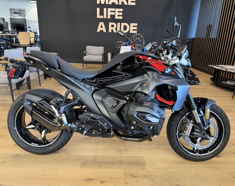 2026 BMW R 1300 R in Tigard, OR