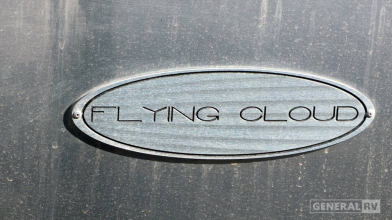 A photo of this 2017 Airstream FLYING CLOUD 19