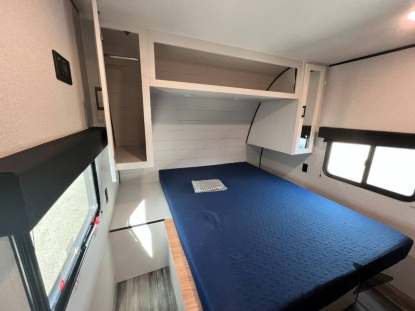 A photo of this 2026 Jayco Jay Flight SLX 263BHSW