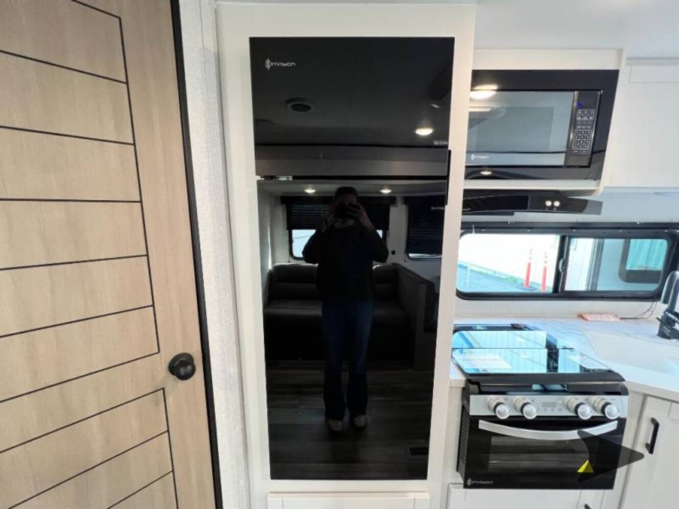 A photo of this 2026 Jayco Jay Flight SLX 263BHSW