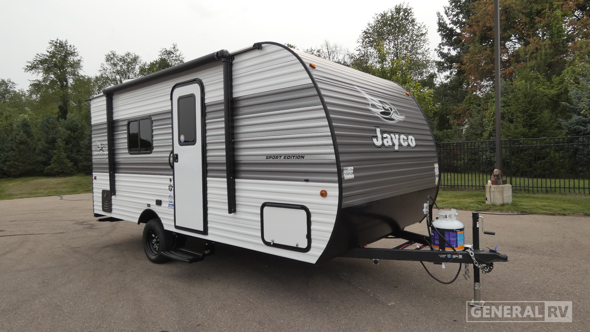 2027 Jayco FLIGHT 170FQ SPORT EDITION in clarkston MI