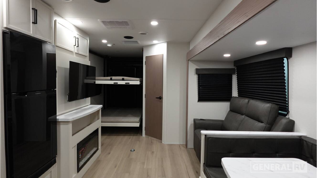 A photo of this 2026 Grand Design MOMENTUM 28MAV