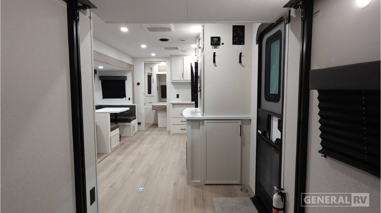 A photo of this 2026 Grand Design MOMENTUM 28MAV