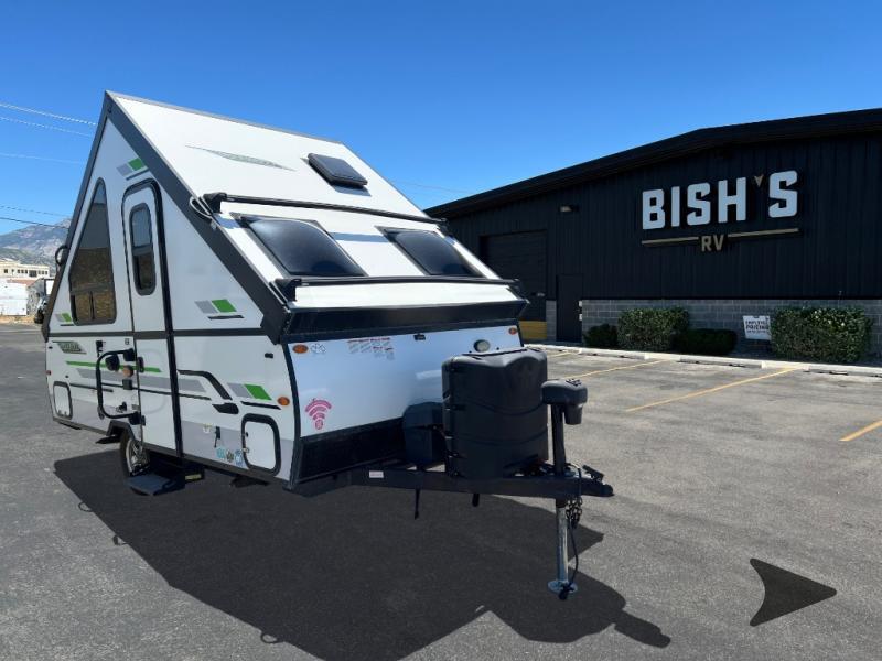 2022 Forest River Rv Rockwood Hard Side Series A122S RV