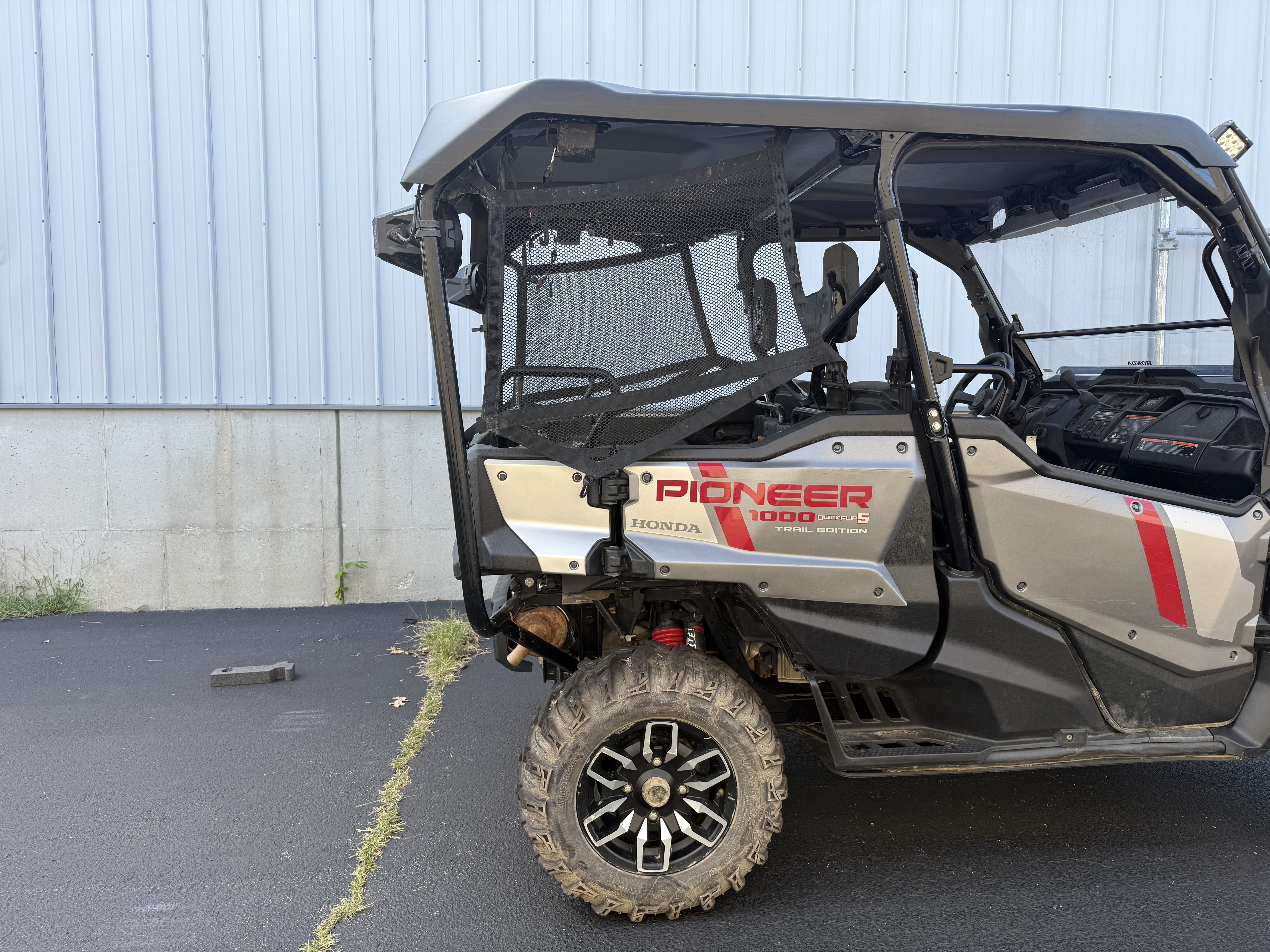 2025 Honda PIONEER 1000-5 LIMITED EDITION in urbana IL