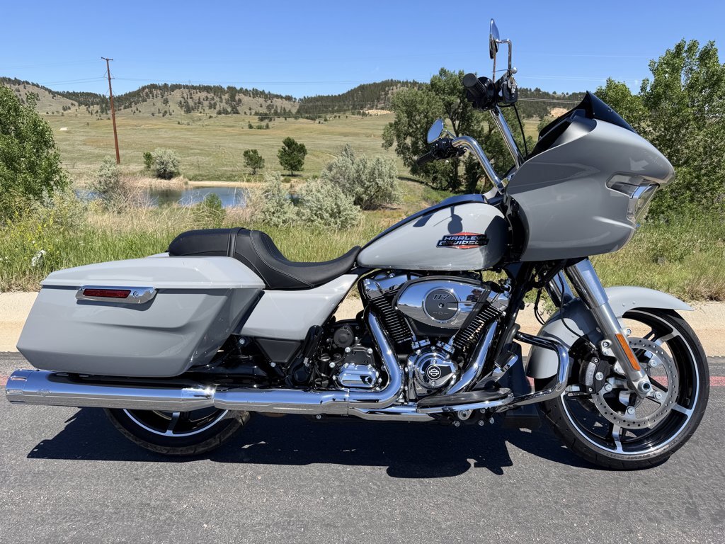 2024 Harley-Davidson ROAD GLIDE in Sturgis, SD