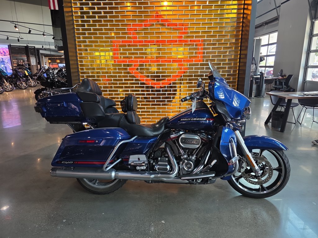 2020 Harley-Davidson Electra Glide CVO Limited CVO LIMITED in Temple, TX