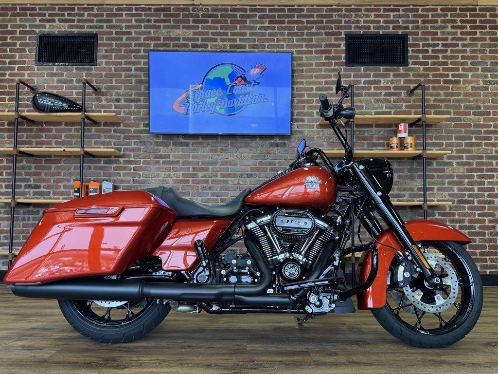 2025 Harley-Davidson ROAD KING SPECIAL SPECIAL in Palm Bay, FL