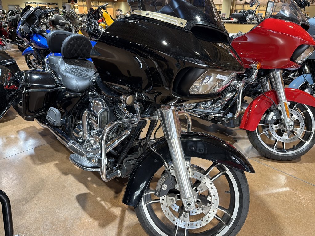 2016 Harley-Davidson ROAD GLIDE CUSTOM CUSTOM in Palm Bay, FL