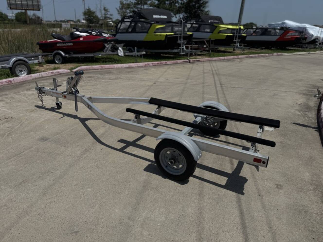 A photo of this 2021 Karavan Trailers, Inc. TRAILER SEADOO MOVE I XL1250 A 21