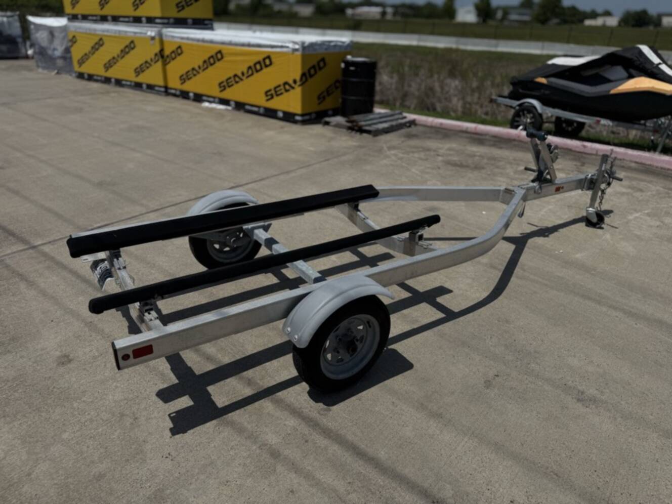 A photo of this 2021 Karavan Trailers, Inc. TRAILER SEADOO MOVE I XL1250 A 21