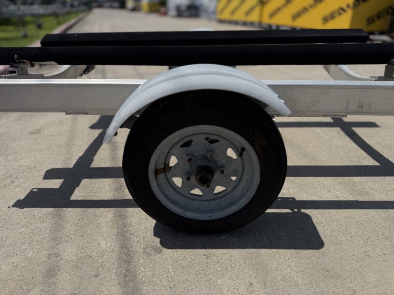 A photo of this 2021 Karavan Trailers, Inc. TRAILER SEADOO MOVE I XL1250 A 21