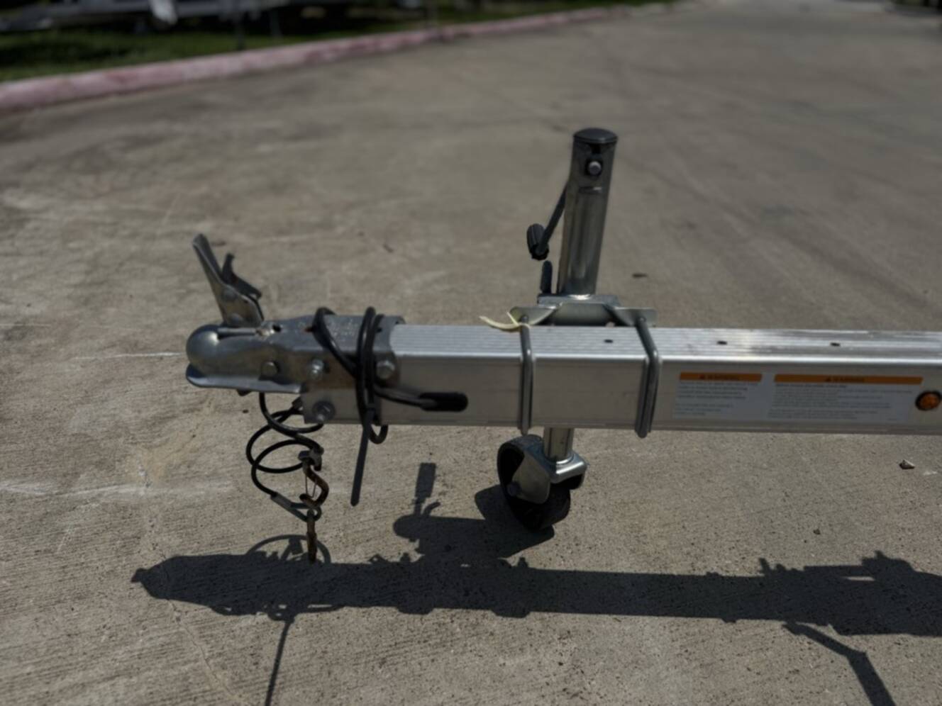 A photo of this 2021 Karavan Trailers, Inc. TRAILER SEADOO MOVE I XL1250 A 21