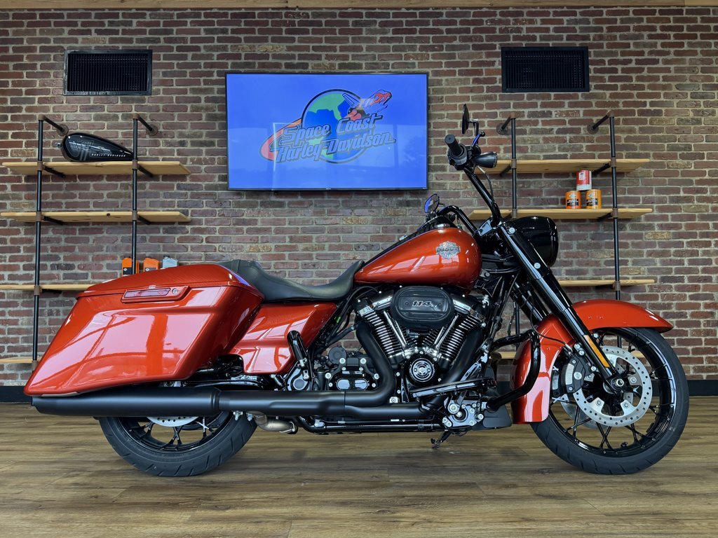 2025 Harley-Davidson ROAD KING SPECIAL SPECIAL in Palm Bay, FL