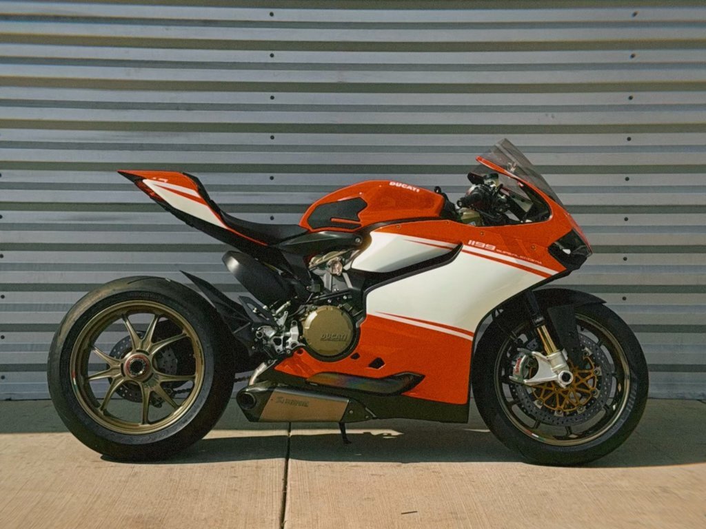 2014 Ducati SUPERLEGGERA 1199 1199 in Houston, TX