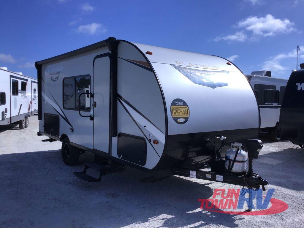 2022 Forest River Rv Wildwood FSX 179DBKX in fairfield TX