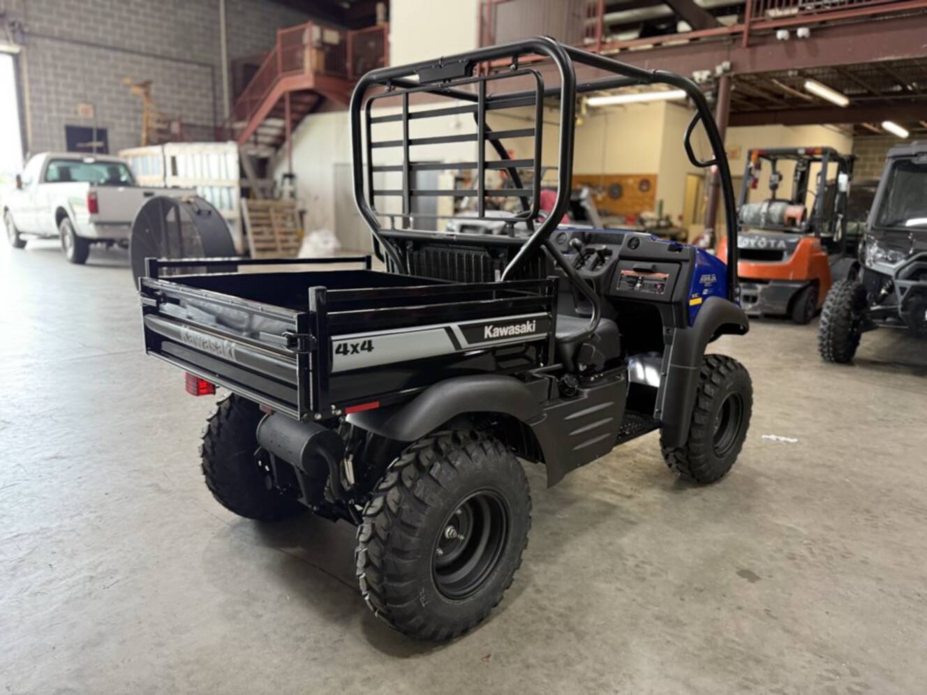 A photo of this 2027 Kawasaki MULE SX 4x4 XC