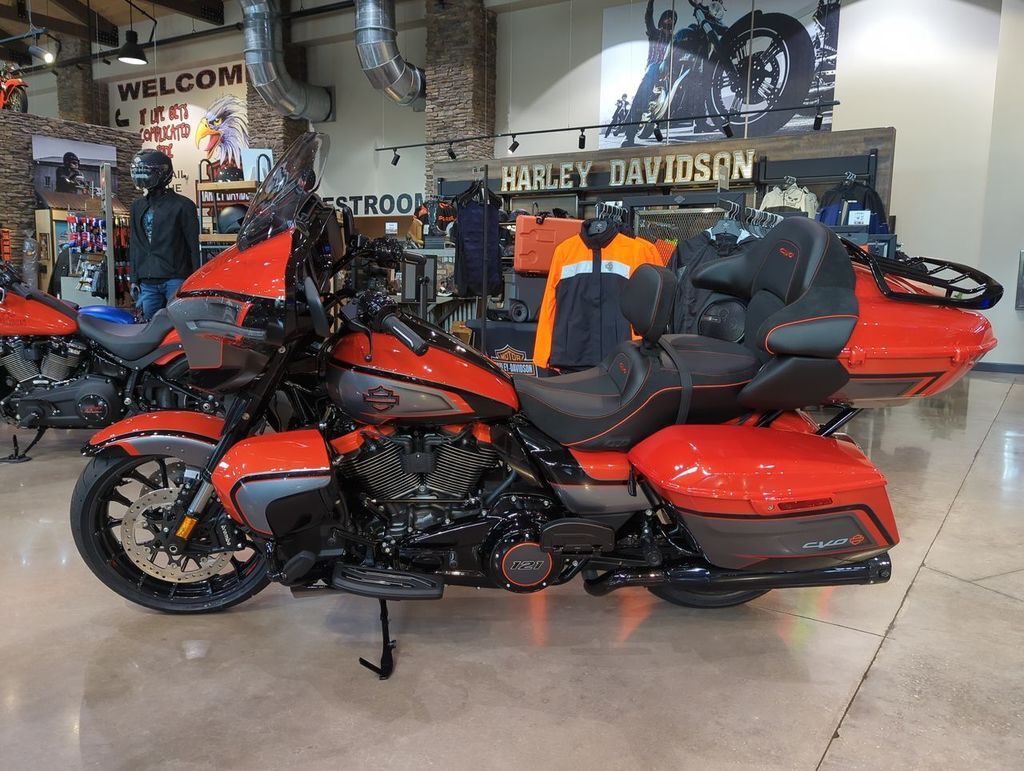 2026 Harley-Davidson® FLHXLSE - CVO Street Glide® Limited CVO LIMITED in Homosassa, FL