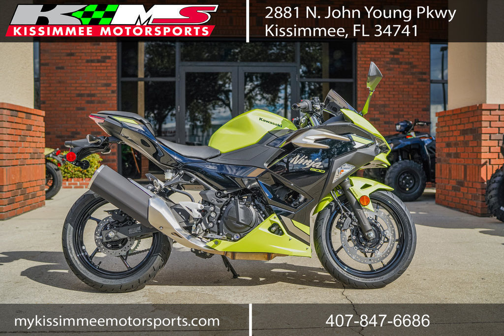 2026 Kawasaki Ninja® 500 ABS Metallic Yellowish Green/Ebony ABS in Kissimmee, FL