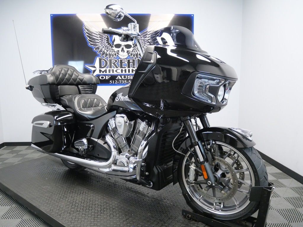 2023 Indian Motorcycle® Pursuit Limited with Premium Package Black Metallic LIMITED in Austin, TX