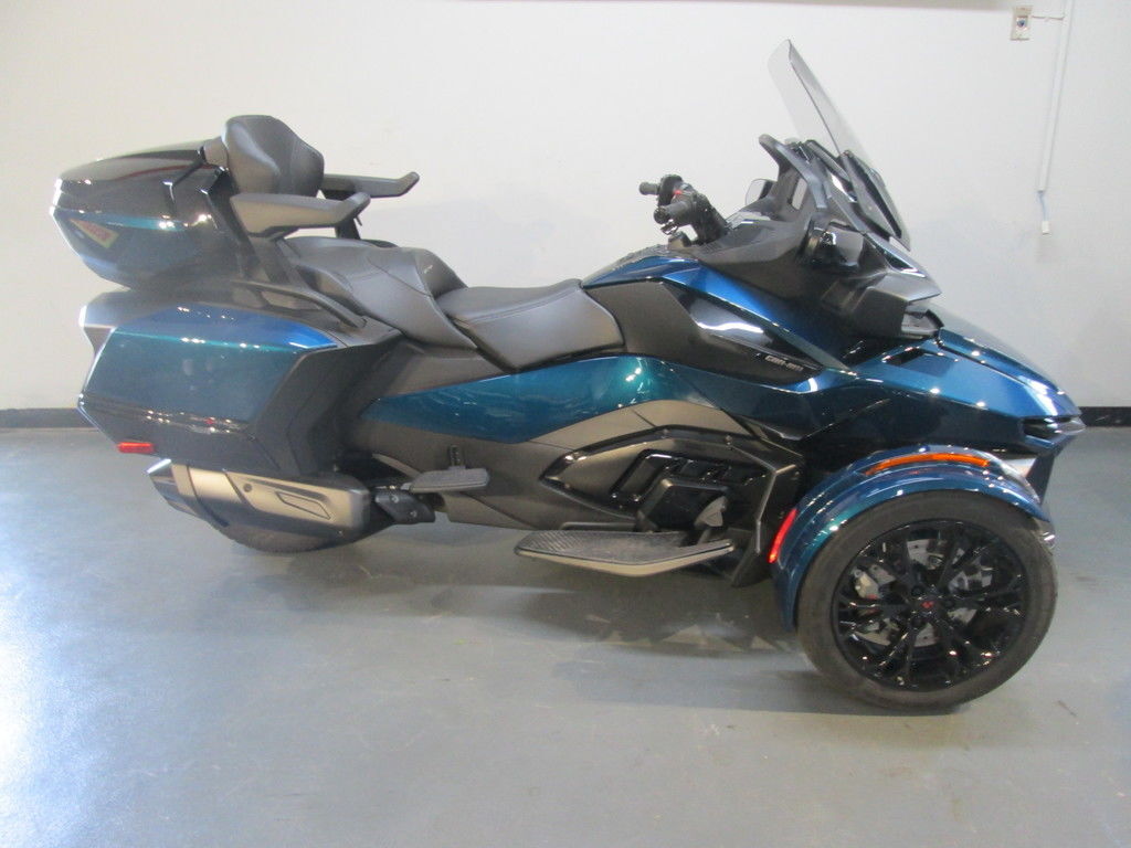 2023 Can-Am Spyder RT Limited Dark Wheels SPYDER RT LIMITED DARK WHEELS in Lewis Center, OH