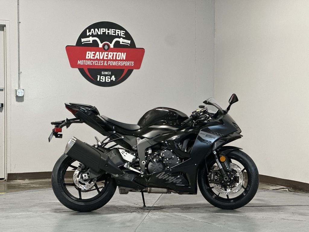 2027 Kawasaki ZX636JVFAL in Tigard, OR