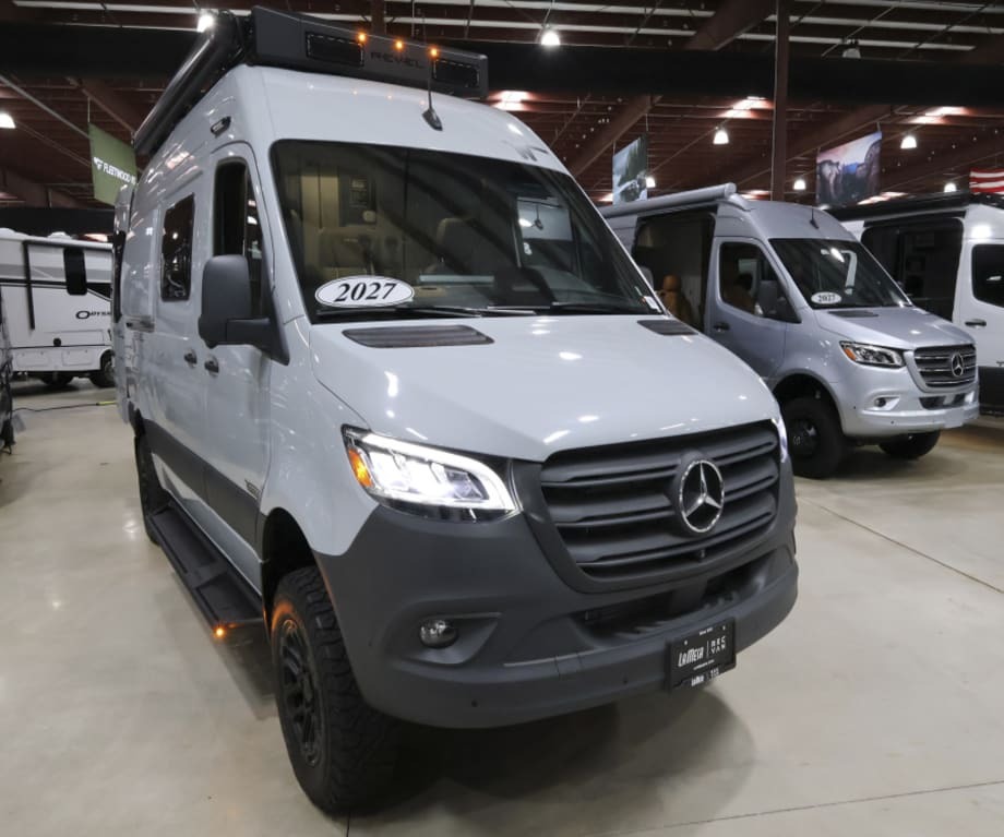 2027 Winnebago REVEL BMB44E-2.5-1 in port st. lucie FL