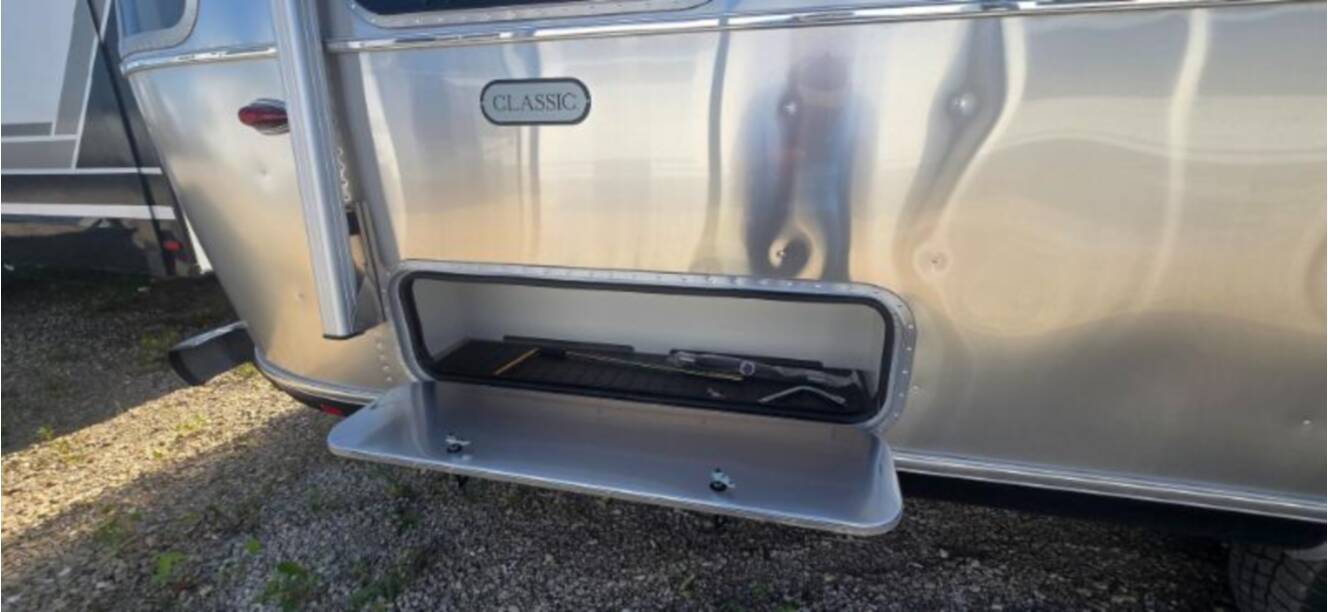 A photo of this 2025 Airstream Classic 30RB TWIN