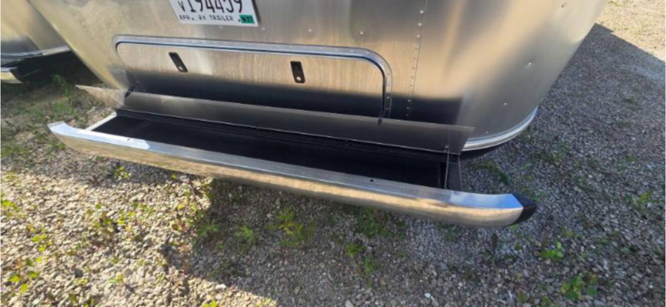 A photo of this 2025 Airstream Classic 30RB TWIN