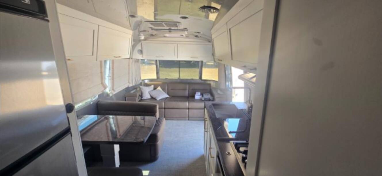 A photo of this 2025 Airstream Classic 30RB TWIN
