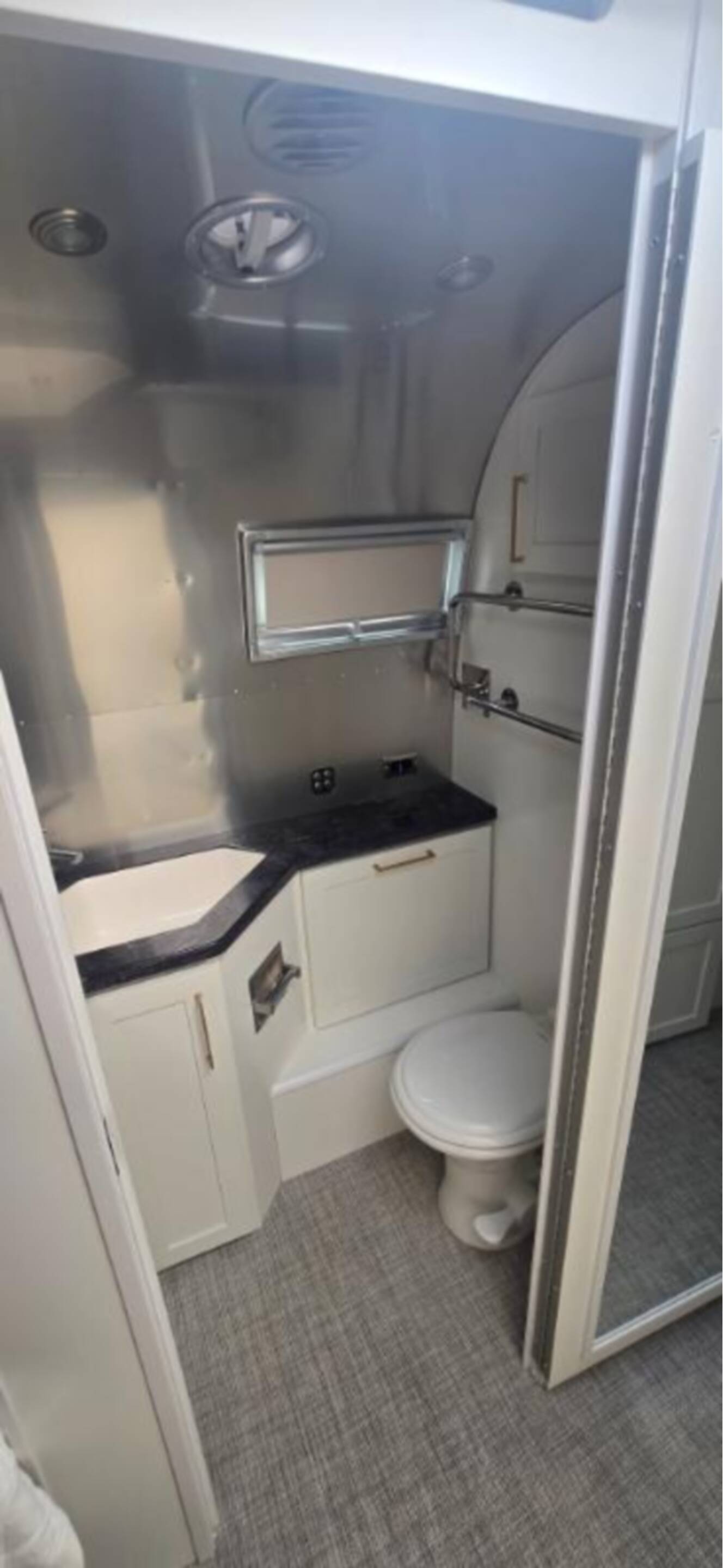 A photo of this 2025 Airstream Classic 30RB TWIN