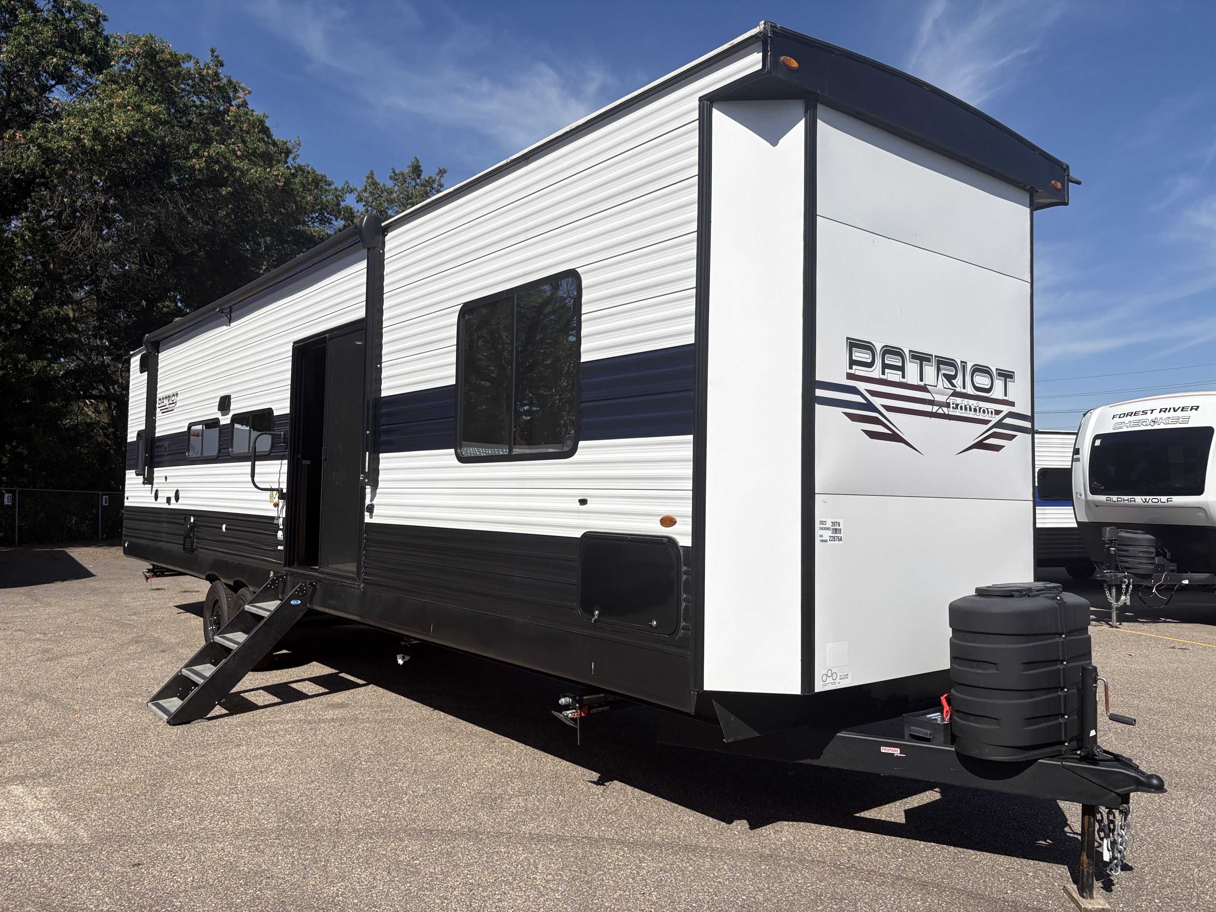 2023 Forest River Cherokee Timberwolf 39TN in shakopee MN