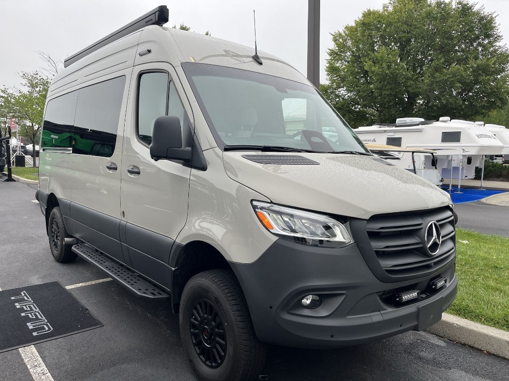2027 Tiffin Motorhomes GH1 19 FV BASE in north tonawanda NY