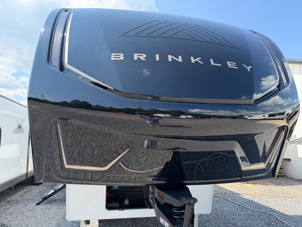 2027 Brinkley Model Z 3100 in nebo NC
