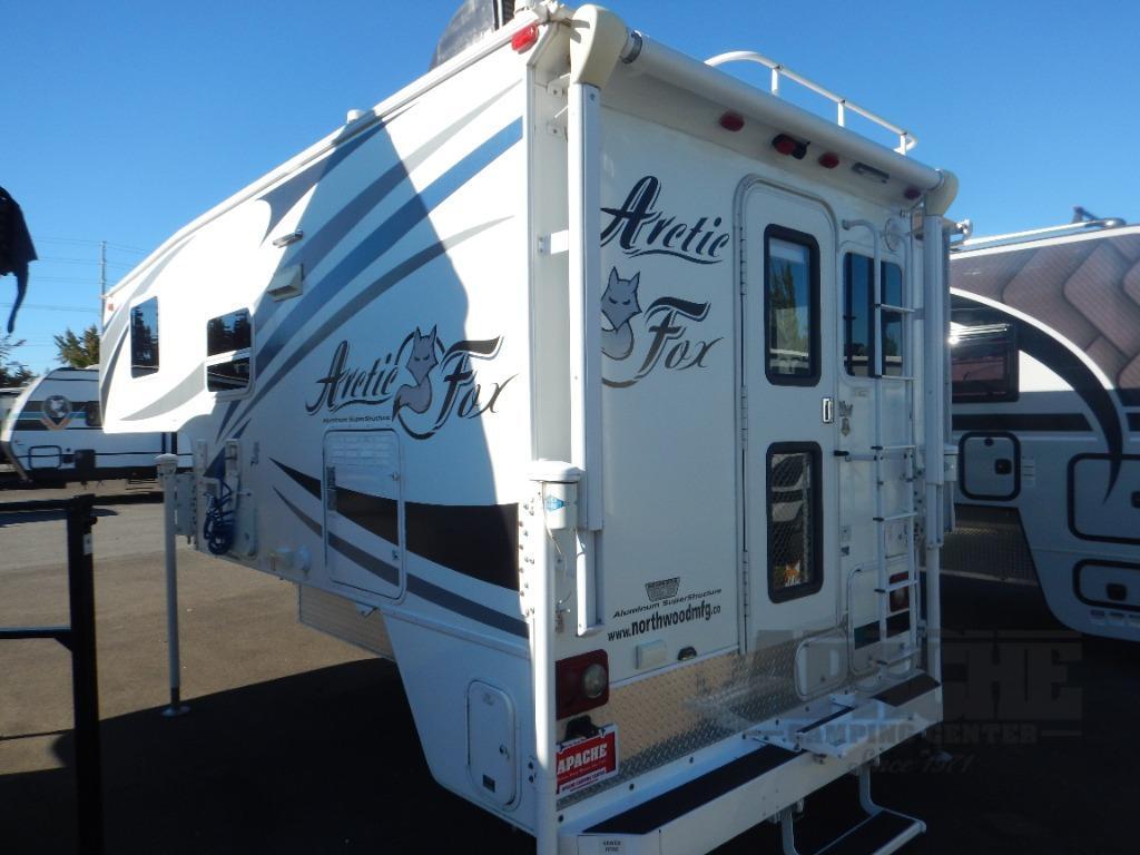 2016 Northwood Arctic Fox Camper 990 Wet Bath in everett WA