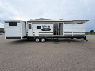 2014 FOREST RIVER SALEM VILLA ESTATE 404X4