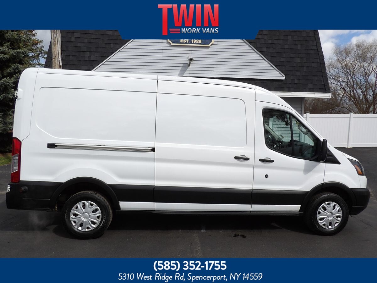 2019 FORD TRANSIT 250 in Spencerport, NY
